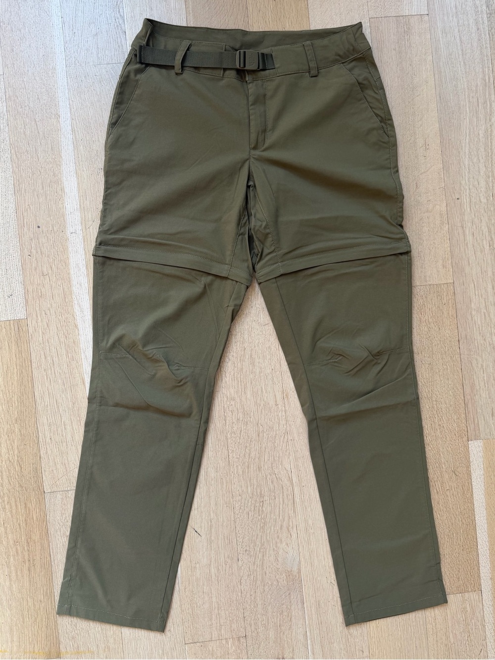 The North Face Women's Paramount Convertible Mid-Rise  Pant Military Olive sz 4